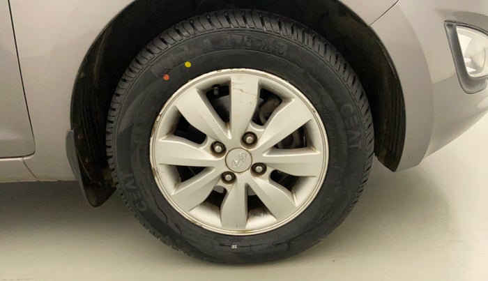 2012 Hyundai i20 SPORTZ 1.4 CRDI, Diesel, Manual, 70,295 km, Right Front Wheel