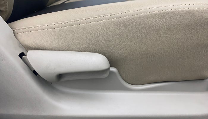 2015 Maruti Celerio VXI AGS, Petrol, Automatic, 86,905 km, Driver Side Adjustment Panel