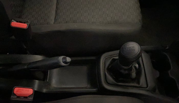 2024 Maruti Swift LXi, Petrol, Manual, 2,607 km, Gear Lever
