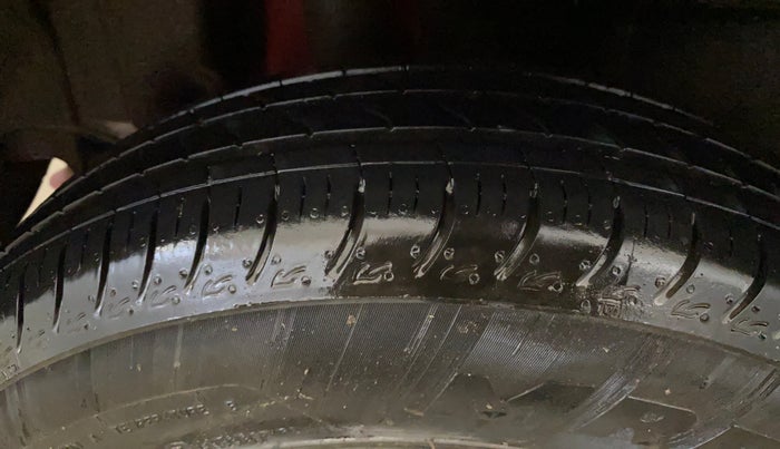 2024 Maruti Swift LXi, Petrol, Manual, 2,607 km, Right Rear Tyre Tread
