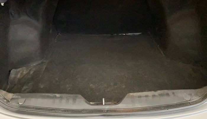 2019 Maruti Ciaz ALPHA  AT 1.5 SHVS PETROL, Petrol, Automatic, 44,903 km, Boot Inside