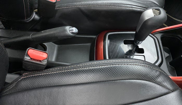2018 Maruti IGNIS DELTA 1.2 AMT, Petrol, Automatic, 33,509 km, Gear Lever