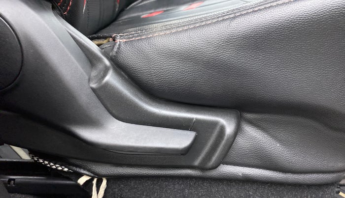 2018 Maruti IGNIS DELTA 1.2 AMT, Petrol, Automatic, 33,509 km, Driver Side Adjustment Panel