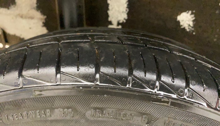 2024 Maruti S PRESSO LXI S-CNG, CNG, Manual, 23,133 km, Right Rear Tyre Tread