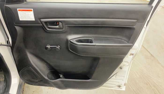 2024 Maruti S PRESSO LXI S-CNG, CNG, Manual, 23,133 km, Driver Side Door Panels Control