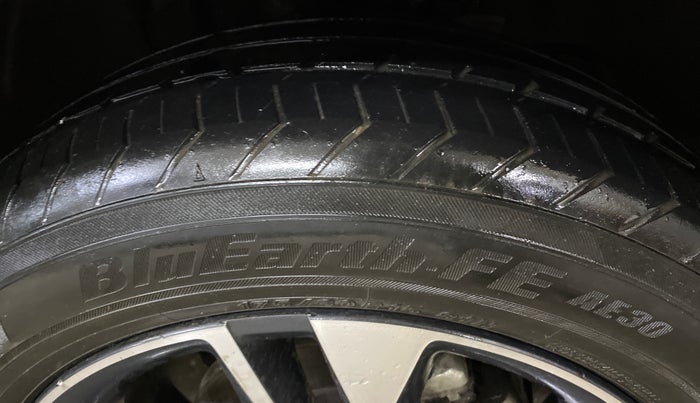 2022 Tata Tiago XZA PLUS PETROL, Petrol, Automatic, 41,377 km, Right Front Tyre Tread