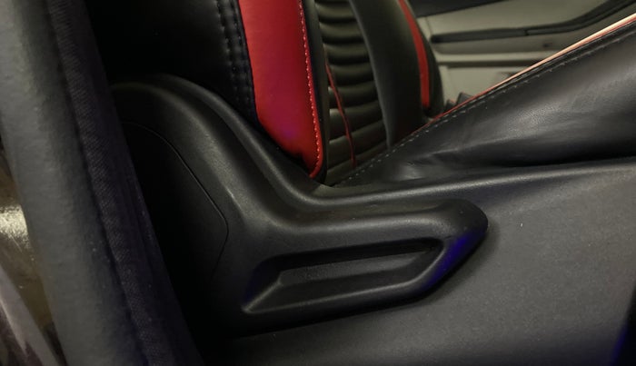 2022 Tata Tiago XZA PLUS PETROL, Petrol, Automatic, 41,377 km, Driver Side Adjustment Panel