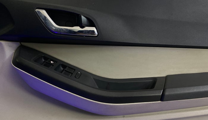 2022 Tata Tiago XZA PLUS PETROL, Petrol, Automatic, 41,377 km, Driver Side Door Panels Control