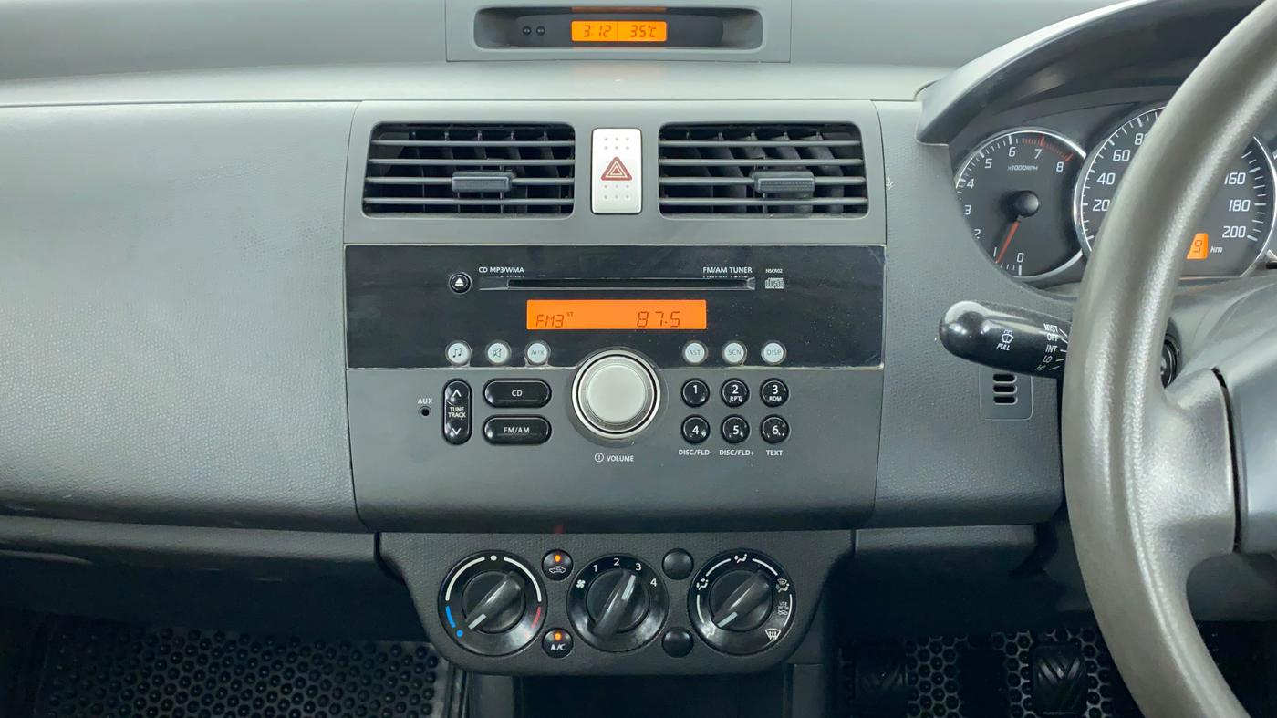 2010 Maruti Swift Dzire VXI, Petrol, Manual, 90,170 km, Air Conditioner
