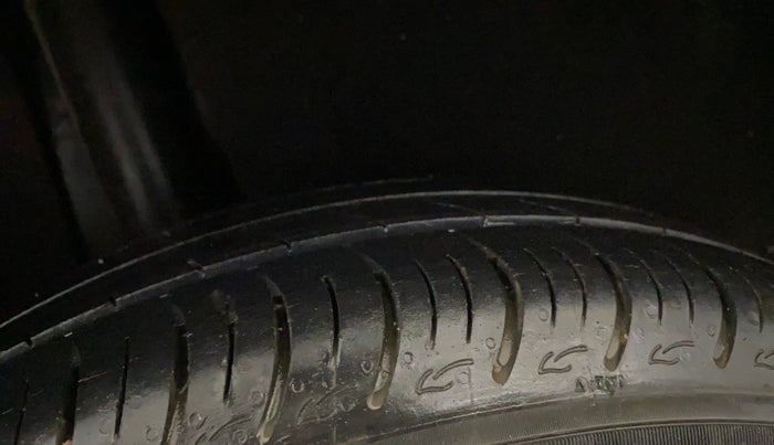 2019 Maruti Baleno SIGMA PETROL 1.2, Petrol, Manual, 60,923 km, Right Rear Tyre Tread