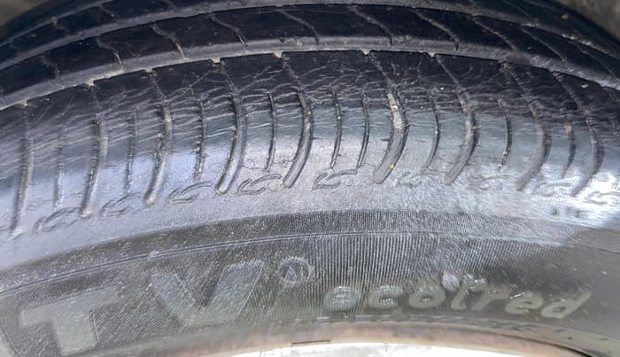 2014 Maruti Celerio VXI, Petrol, Manual, 73,853 km, Left Front Tyre Tread