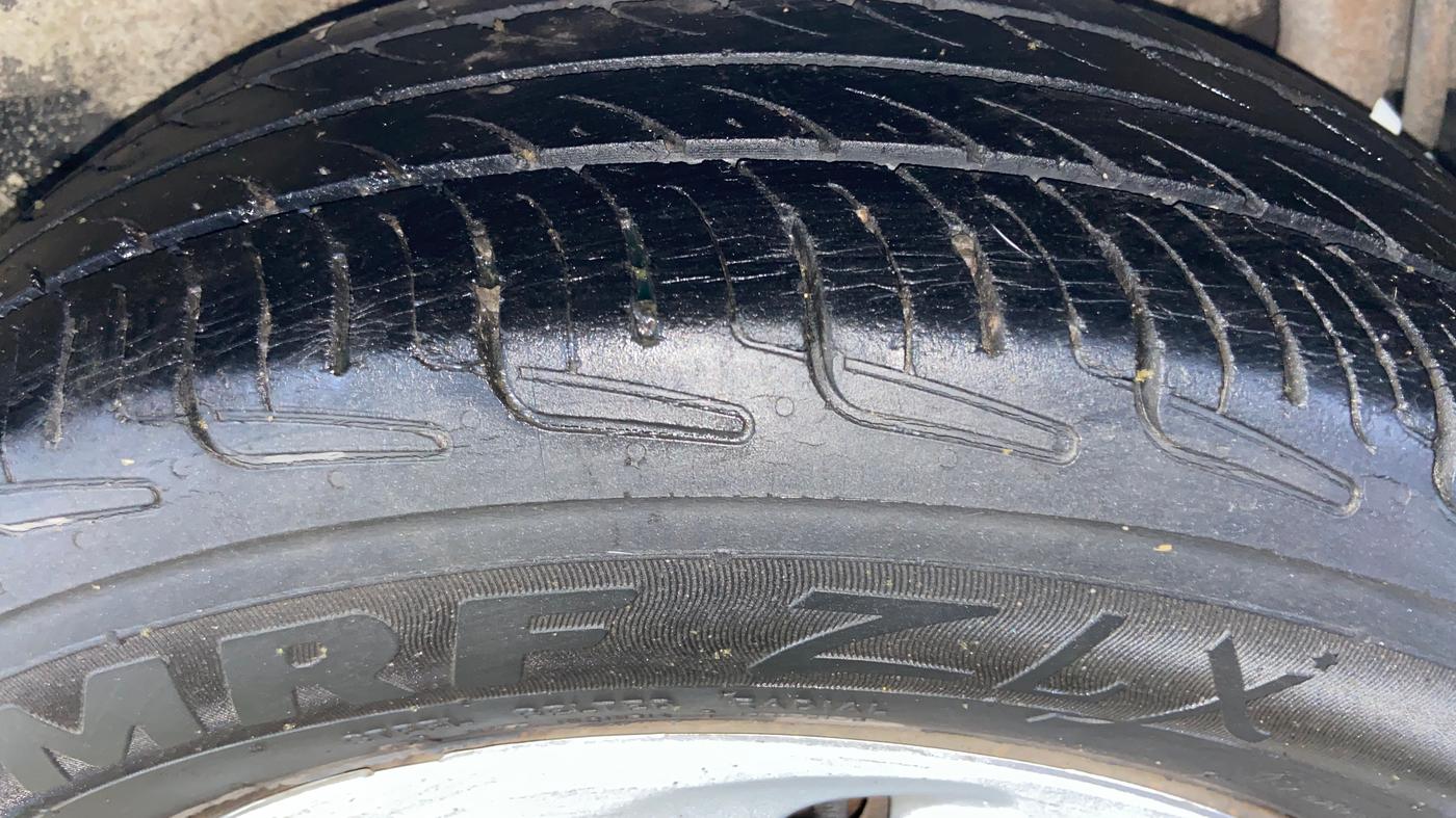2014 Maruti Celerio VXI, Petrol, Manual, 73,890 km, Left Rear Tyre Tread