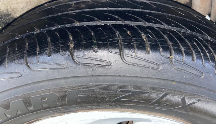 2014 Maruti Celerio VXI, Petrol, Manual, 73,853 km, Left Rear Tyre Tread