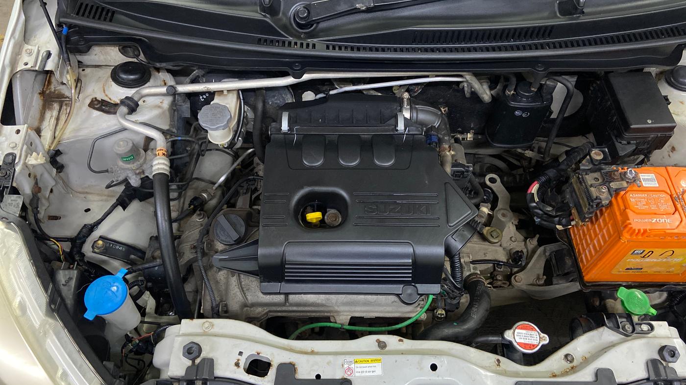 2014 Maruti Celerio VXI, Petrol, Manual, 73,890 km, Engine View - Right