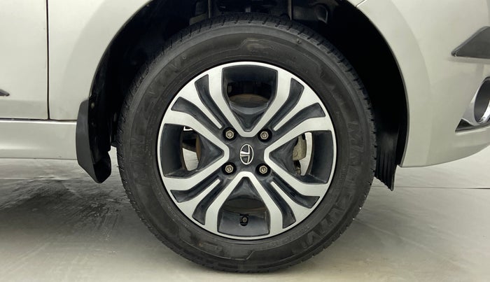 2019 Tata Tiago XZA 1.2 REVOTRON, Petrol, Automatic, 11,695 km, Right Front Wheel