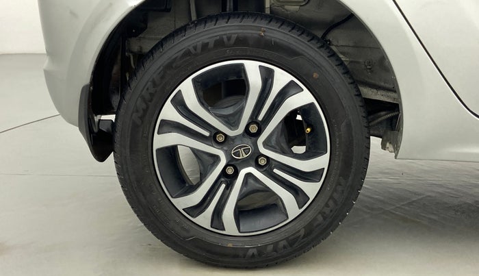 2019 Tata Tiago XZA 1.2 REVOTRON, Petrol, Automatic, 11,695 km, Right Rear Wheel
