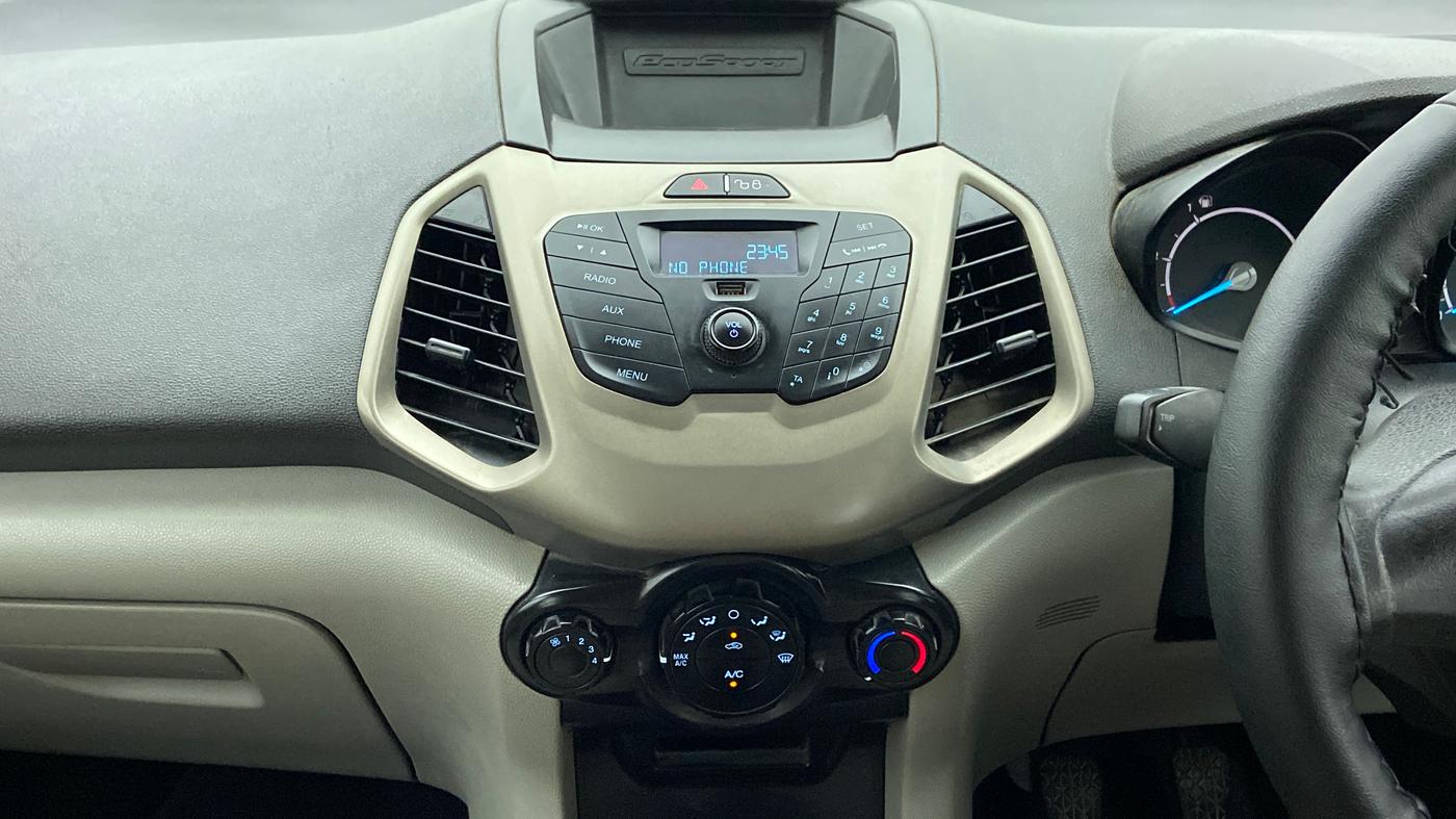 2013 Ford Ecosport 1.5 AMBIENTE TDCI, Diesel, Manual, 1,15,227 km, Air Conditioner