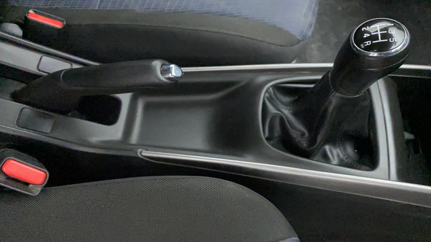 2020 Maruti Baleno ZETA PETROL 1.2, Petrol, Manual, 19,254 km, Gear Lever