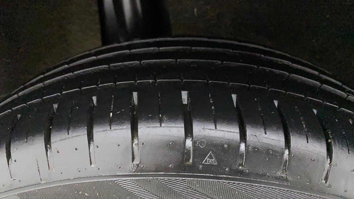 2020 Maruti Baleno ZETA PETROL 1.2, Petrol, Manual, 19,254 km, Right Rear Tyre Tread