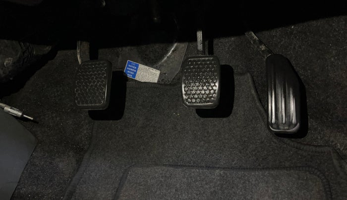 2015 Maruti Alto 800 LXI, Petrol, Manual, 34,783 km, Pedals