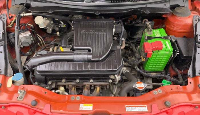 2017 Maruti Swift VXI O, Petrol, Manual, 38,195 km, Open Bonet