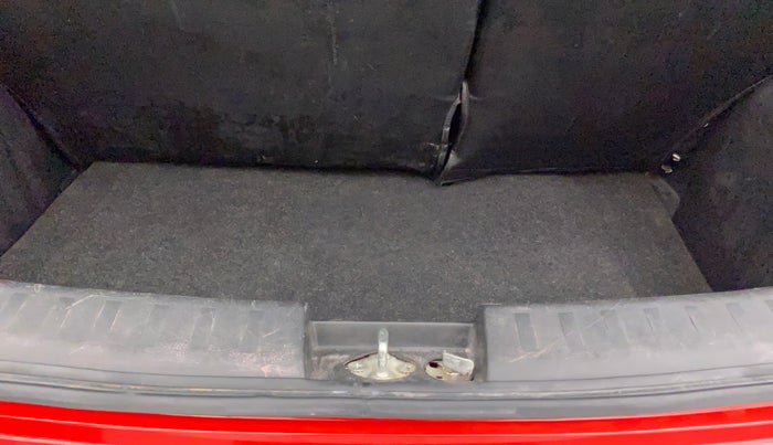 2017 Maruti Swift VXI O, Petrol, Manual, 38,195 km, Boot Inside