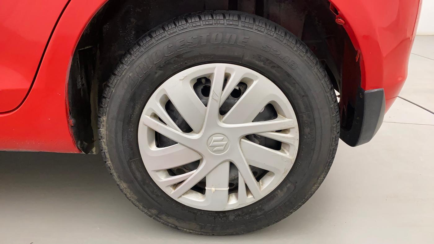 2017 Maruti Swift VXI O, Petrol, Manual, 38,195 km, Left Rear Wheel