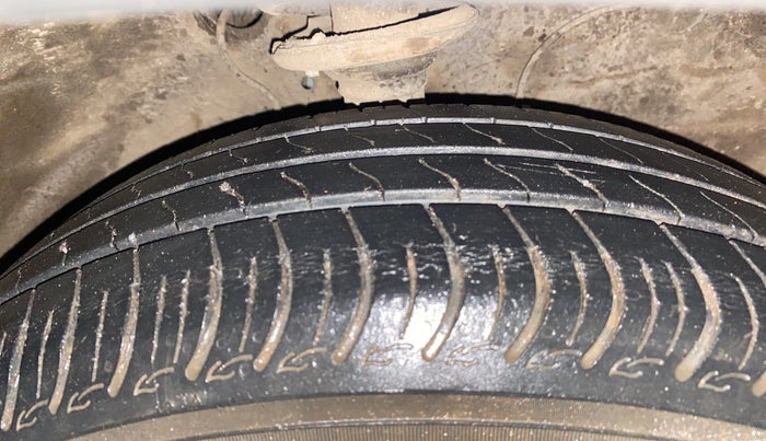 2022 Maruti S PRESSO VXI+, Petrol, Manual, 28,938 km, Right Front Tyre Tread