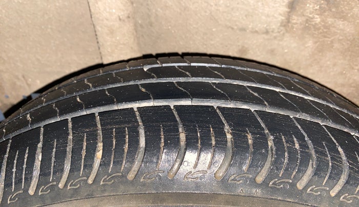 2022 Maruti S PRESSO VXI+, Petrol, Manual, 28,938 km, Right Rear Tyre Tread