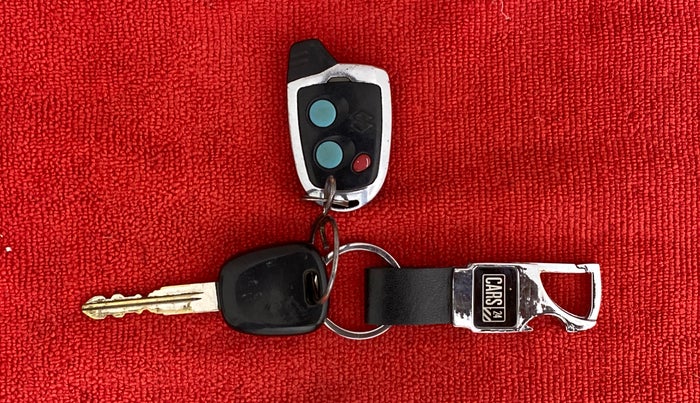 2012 Maruti Ritz VXI, Petrol, Manual, 83,031 km, Key Close Up