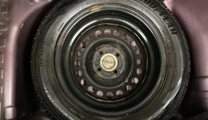 2013 Honda Brio S MT, Petrol, Manual, 73,333 km, Spare Tyre