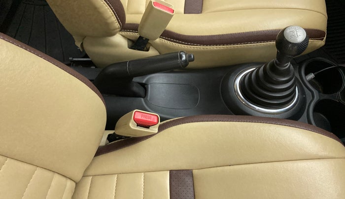 2012 Honda Brio S MT, Petrol, Manual, 90,437 km, Gear Lever