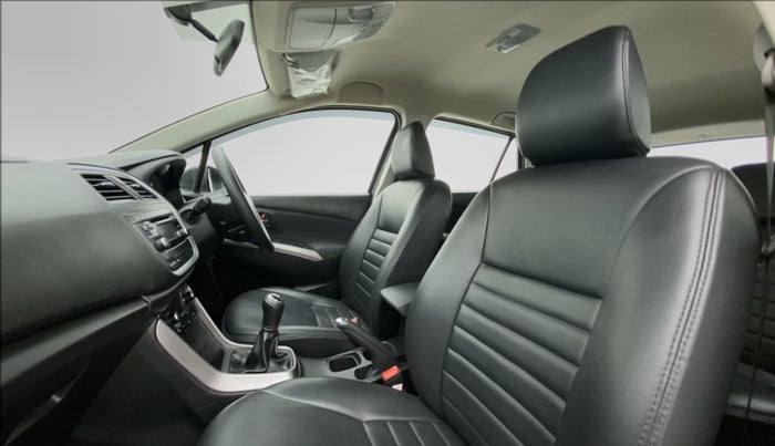 2019 Maruti S Cross DELTA SHVS, Diesel, Manual, 33,180 km, Right Side Front Door Cabin
