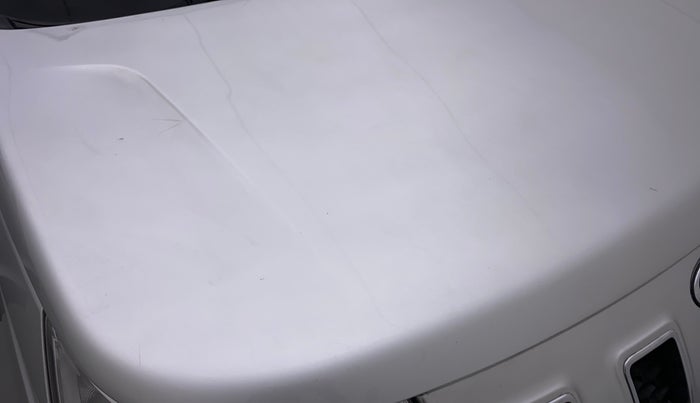 2019 Mahindra TUV300 T8, Diesel, Manual, 84,145 km, Bonnet (hood) - Minor scratches