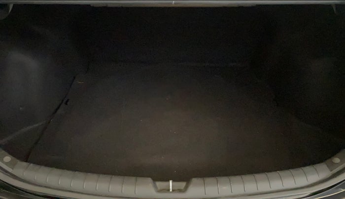 2021 Hyundai Verna SX (O) 1.0 TURBO DCT, Petrol, Automatic, 70,265 km, Boot Inside