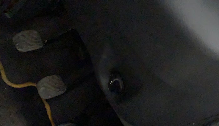 2016 Renault Kwid RXT 0.8 (O), Petrol, Manual, 53,563 km, Dashboard - Headlight height adjustment not working