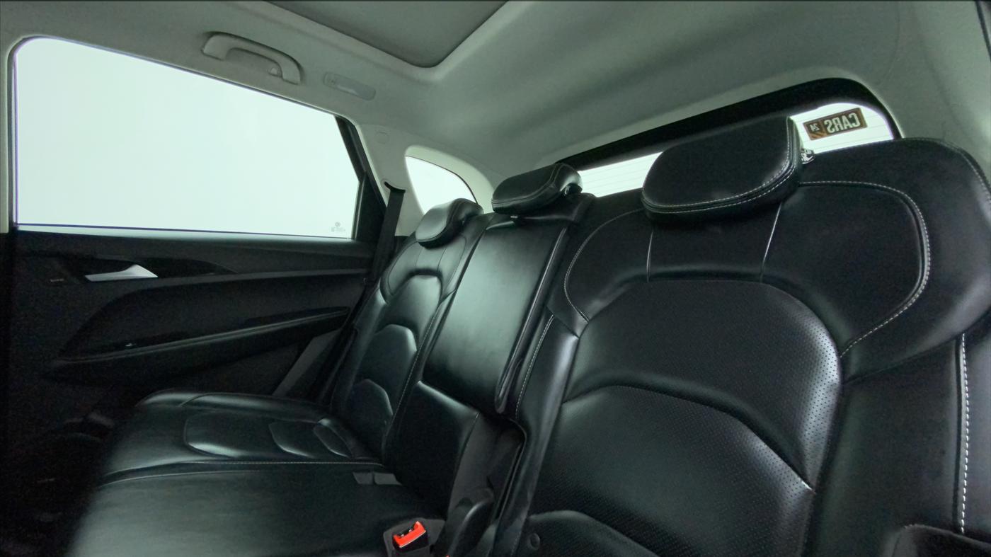 2021 MG HECTOR SHARP 1.5 DCT PETROL, Petrol, Automatic, 24,509 km, Right Side Rear Door Cabin