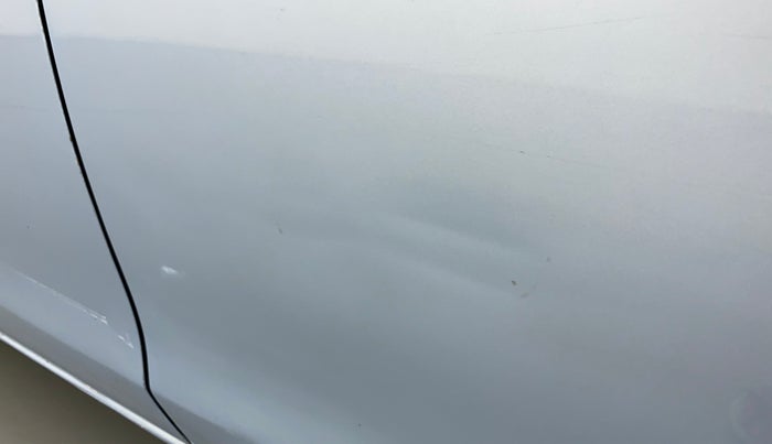 2011 Toyota Etios Liva G, Petrol, Manual, 48,721 km, Rear left door - Slightly dented