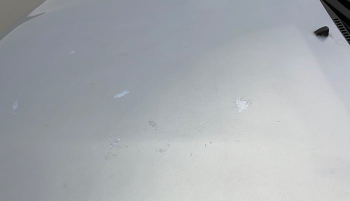 2011 Toyota Etios Liva G, Petrol, Manual, 48,721 km, Bonnet (hood) - Slightly dented