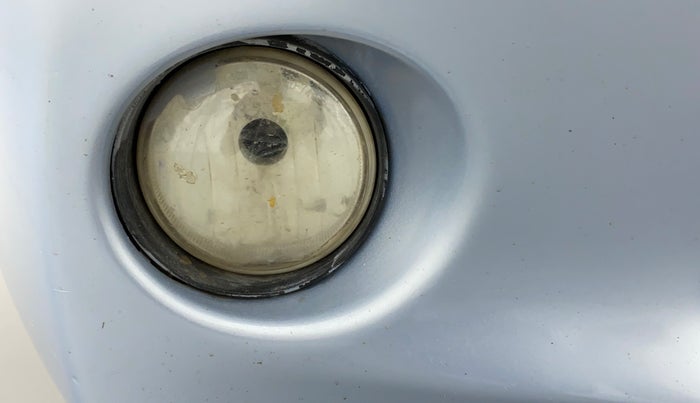 2011 Toyota Etios Liva G, Petrol, Manual, 48,721 km, Right fog light - Not working