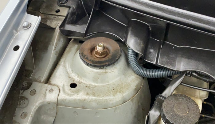 2011 Toyota Etios Liva G, Petrol, Manual, 48,721 km, Right Apron - Apron is partially repaired