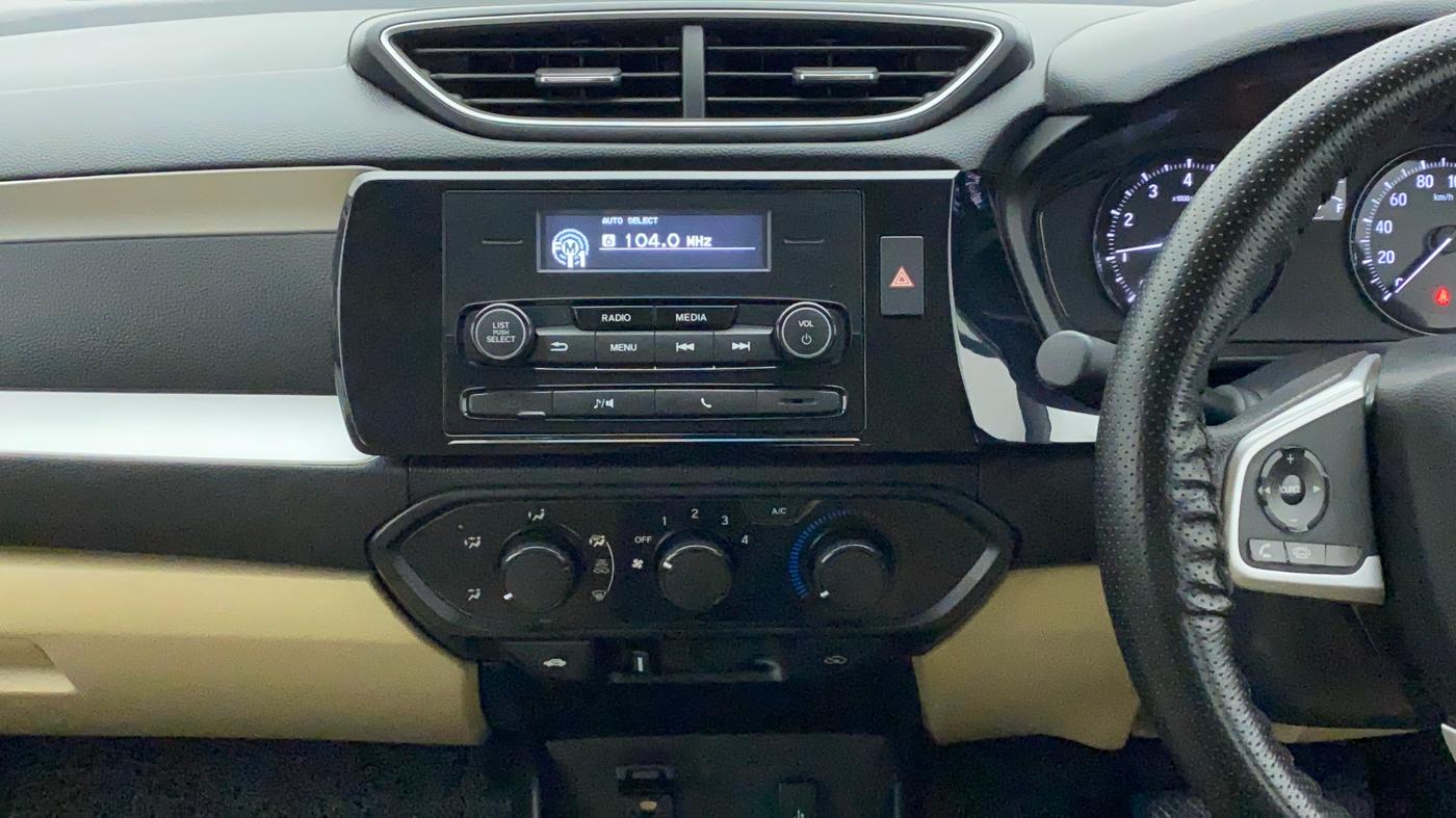 2023 Honda Amaze 1.2L I-VTEC S CVT, Petrol, Automatic, 9,880 km, Air Conditioner