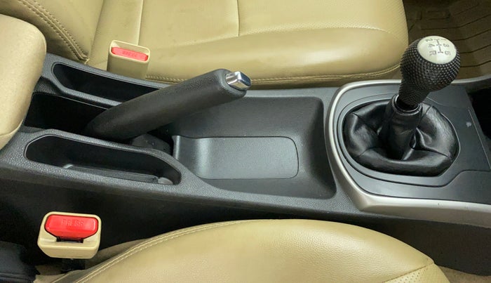 2018 Honda City V MT PETROL, Petrol, Manual, 14,437 km, Gear Lever