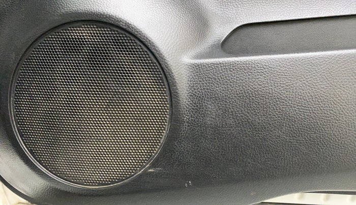 2017 Maruti Wagon R 1.0 LXI, CNG, Manual, 60,482 km, Speaker
