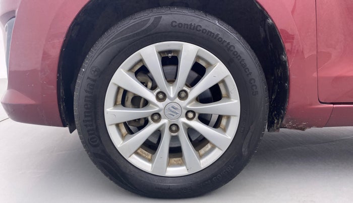 2013 Maruti Ertiga ZDI, Diesel, Manual, 98,482 km, Left Front Wheel