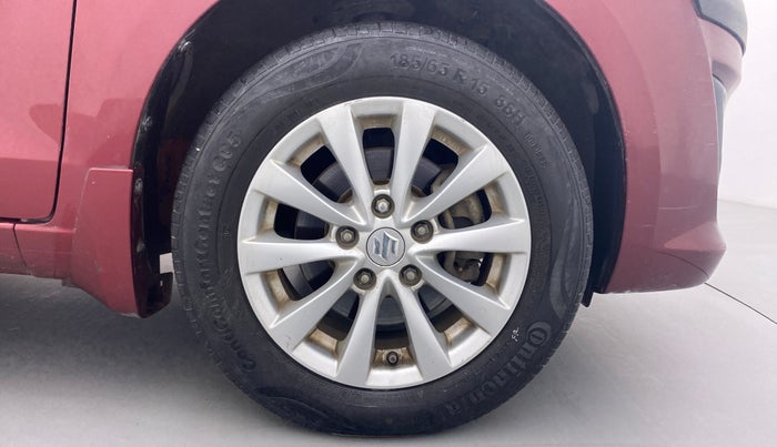 2013 Maruti Ertiga ZDI, Diesel, Manual, 98,482 km, Right Front Wheel
