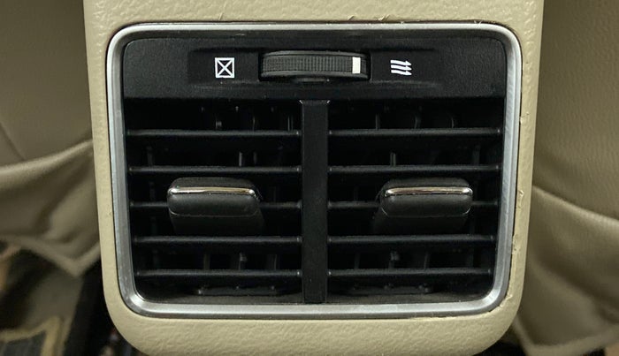 2017 Maruti Ciaz DELTA 1.3 DDIS SHVS, Diesel, Manual, 63,612 km, Rear AC Vents