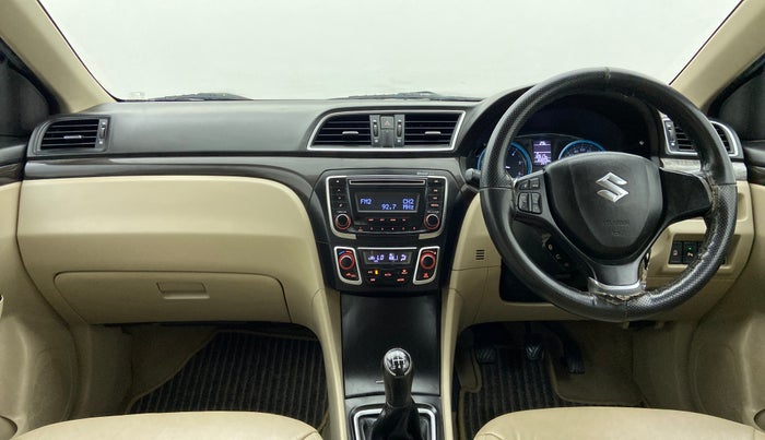 2017 Maruti Ciaz DELTA 1.3 DDIS SHVS, Diesel, Manual, 63,612 km, Dashboard
