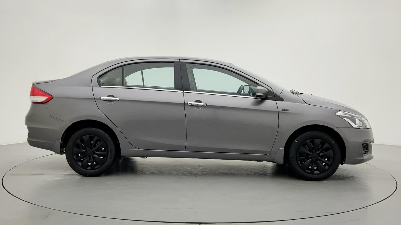 2017 Maruti Ciaz DELTA 1.3 DDIS SHVS, Diesel, Manual, 63,612 km, Right Side View