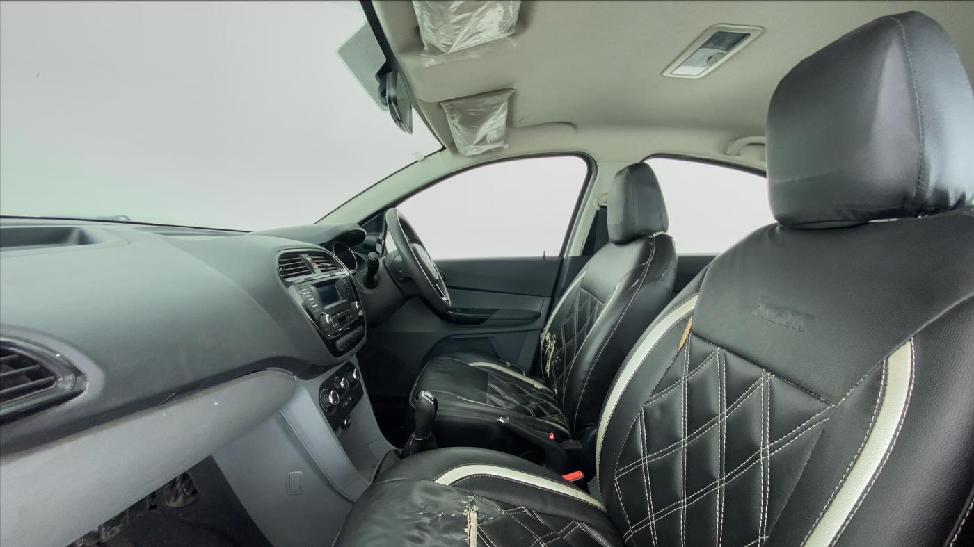 2018 Tata TIGOR Revotron XT, CNG, Manual, 85,424 km, Right Side Front Door Cabin